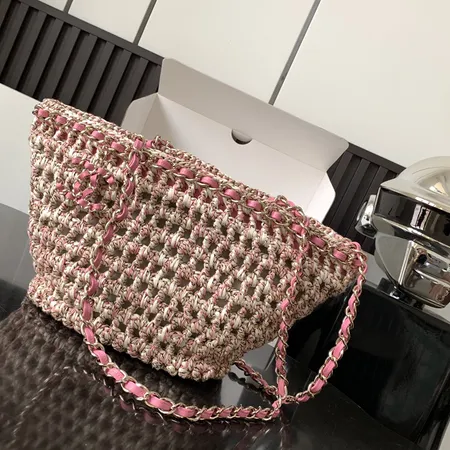 シャネル ハンドバッグ