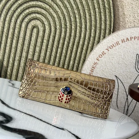 シャネル ハンドバッグ