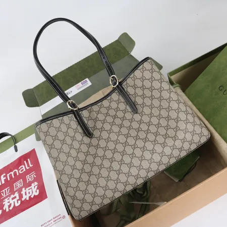 グッチ ハンドバッグ