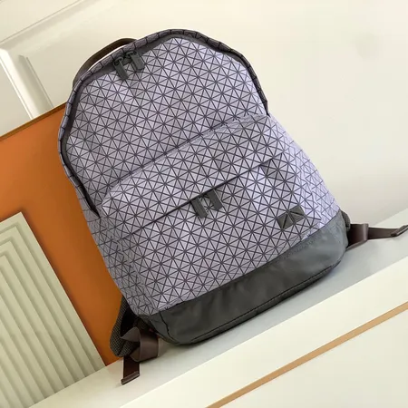 イッセイ ミヤケ リュックサック