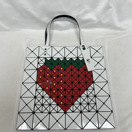 イッセイ ミヤケ ハンドバッグ