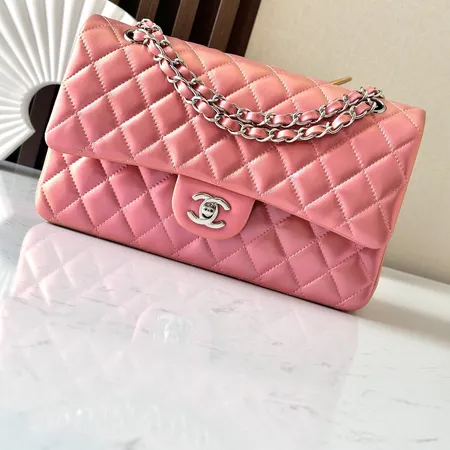 シャネル ショルダーバッグ