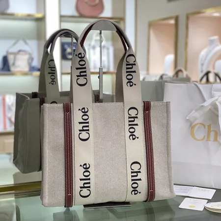 クロエ ハンドバッグ