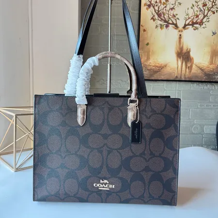 コーチ ショルダーバッグ