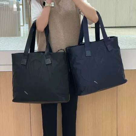 シャネル ショルダーバッグ