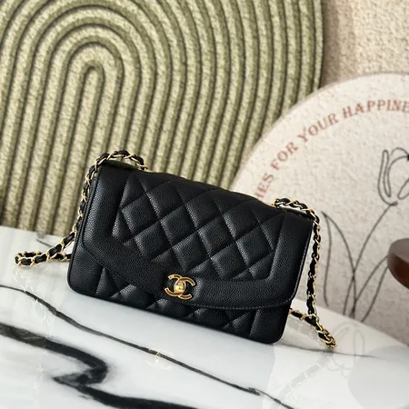 シャネル ショルダーバッグ