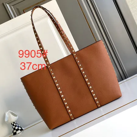 ヴァレンティノ ハンドバッグ