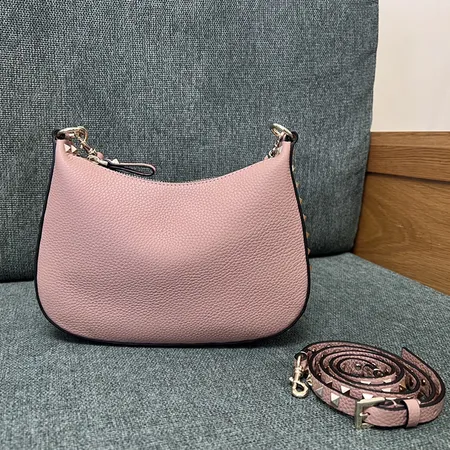 ヴァレンティノ ハンドバッグ