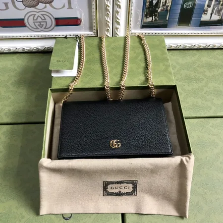 グッチ ショルダーバッグ