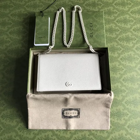 グッチ ショルダーバッグ