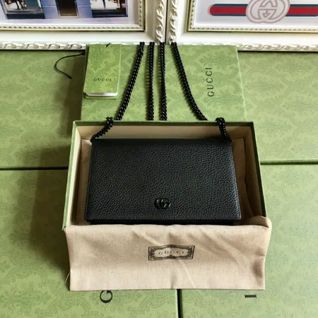 グッチ ショルダーバッグ