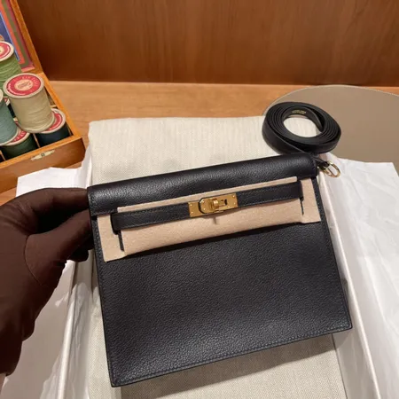 エルメス ショルダーバッグ