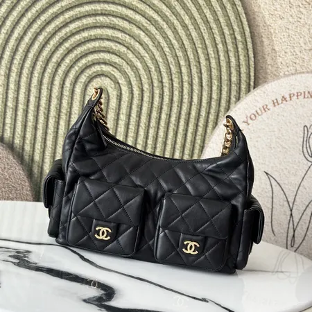 シャネル ハンドバッグ