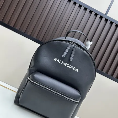 バレンシアガ リュックサック