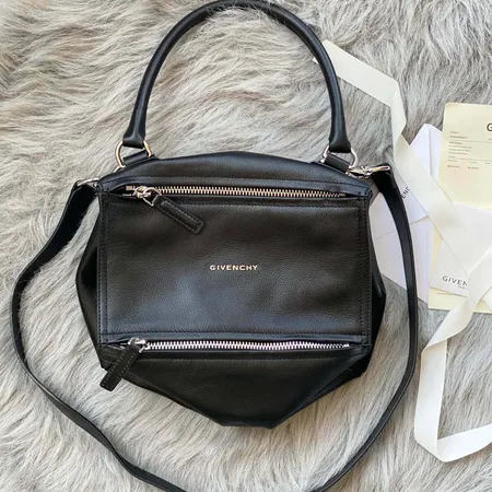 ジバンシィ ハンドバッグ