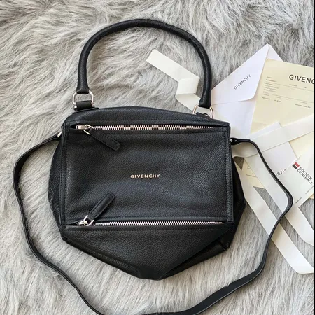 ジバンシィ ハンドバッグ