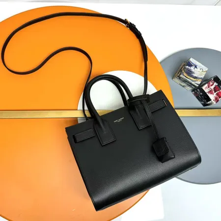 イブサンローラン ハンドバッグ