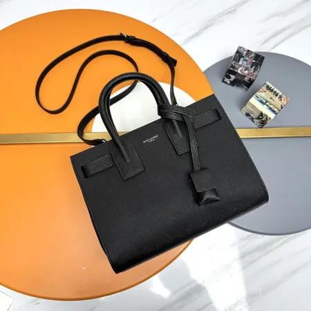 イブサンローラン ハンドバッグ