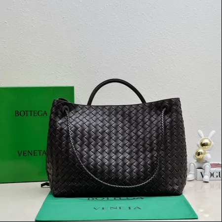 アー・ランゲ・ウント・ゾーネ リュックサック