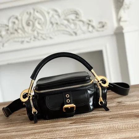 クロエ ハンドバッグ