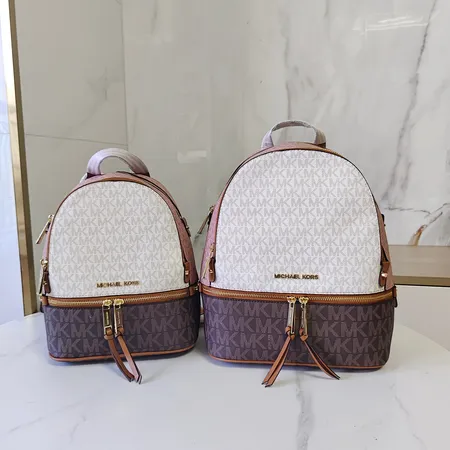 マイケルコース リュックサック