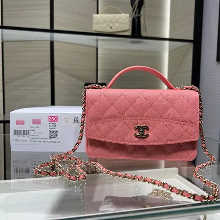 シャネル ショルダーバッグ