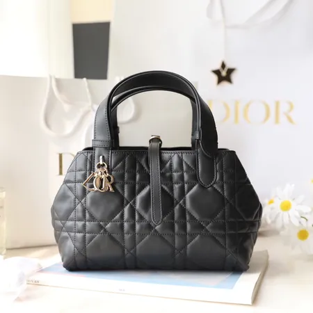 ディオール ハンドバッグ