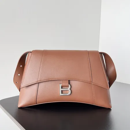 バレンシアガ ショルダーバッグ