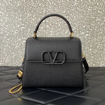ヴァレンティノ ハンドバッグ