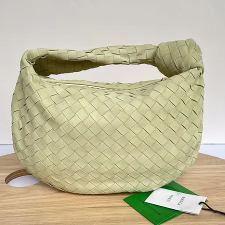 ボッテガ ヴェネタ ハンドバッグ