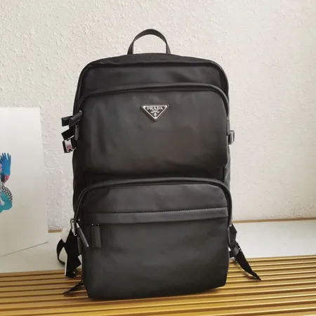 イブサンローラン リュックサック