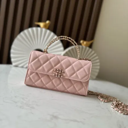 シャネル ショルダーバッグ