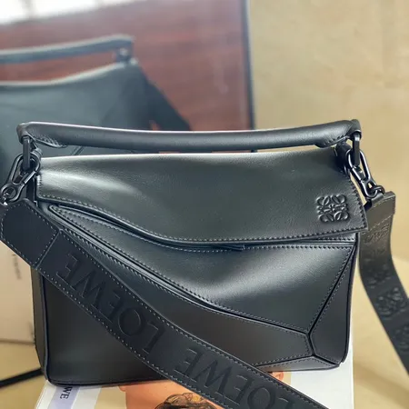 ロエベ ハンドバッグ