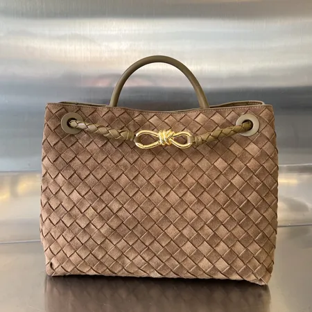 ボッテガ ヴェネタ ショルダーバッグ