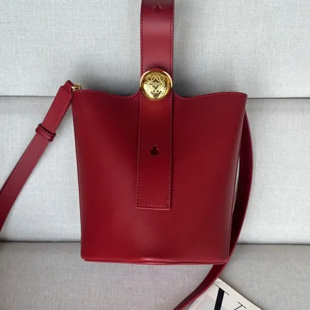 ロエベ ハンドバッグ