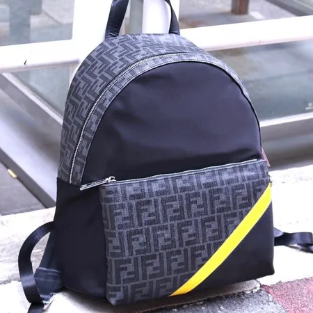 フェンディ リュックサック