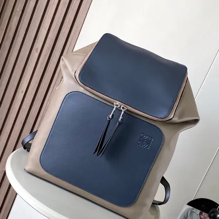 ミュウミュウ ショルダーバッグ