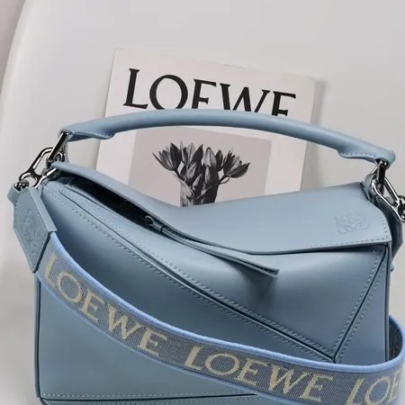 ロエベ ハンドバッグ