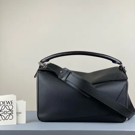 ロエベ ハンドバッグ