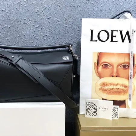 ロエベ ハンドバッグ