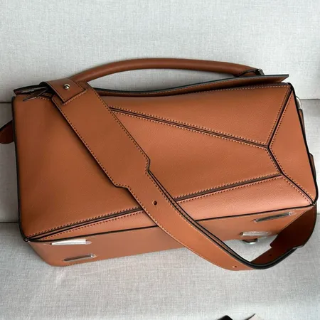 ロエベ ハンドバッグ