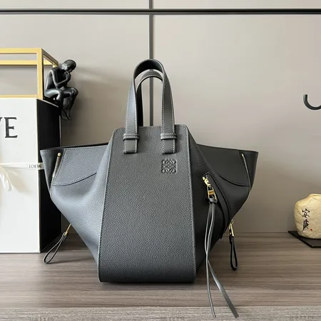 ロエベ ショルダーバッグ