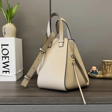 ロエベ ショルダーバッグ