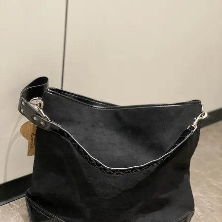 ヴィヴィアン・ウエストウッド ハンドバッグ