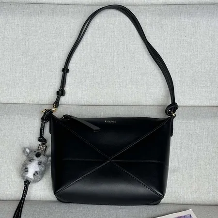 ロエベ ハンドバッグ