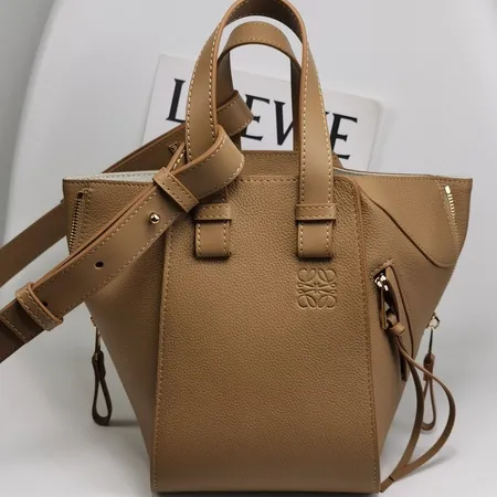 ロエベ ハンドバッグ