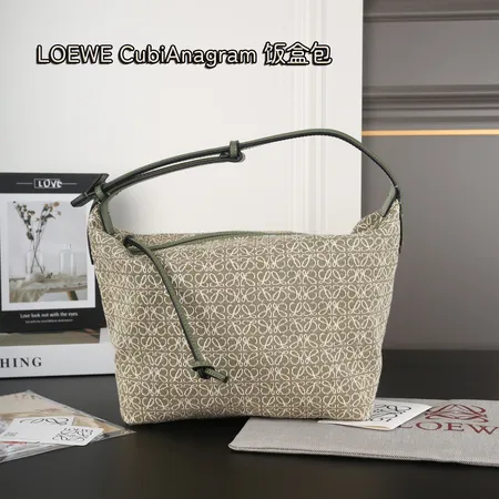 ロエベ ハンドバッグ