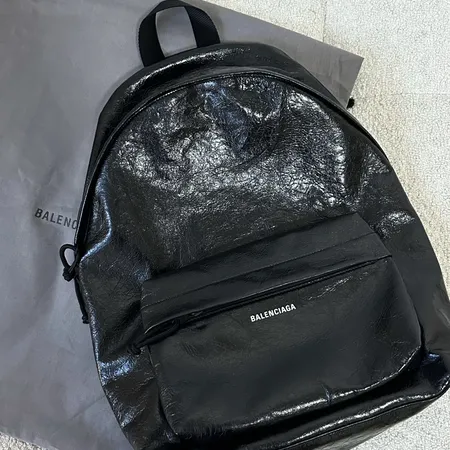 バレンシアガ リュックサック