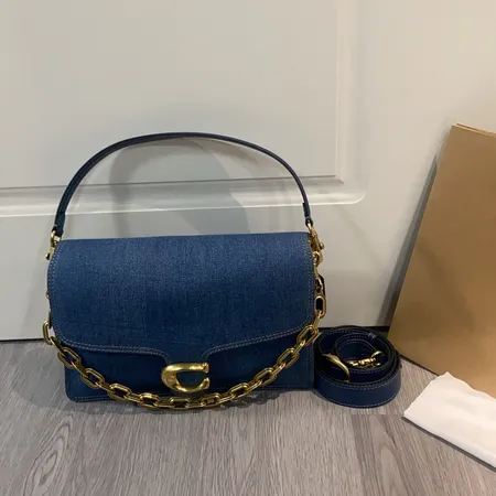 コーチ ショルダーバッグ