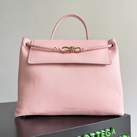 ボッテガ ヴェネタ ハンドバッグ